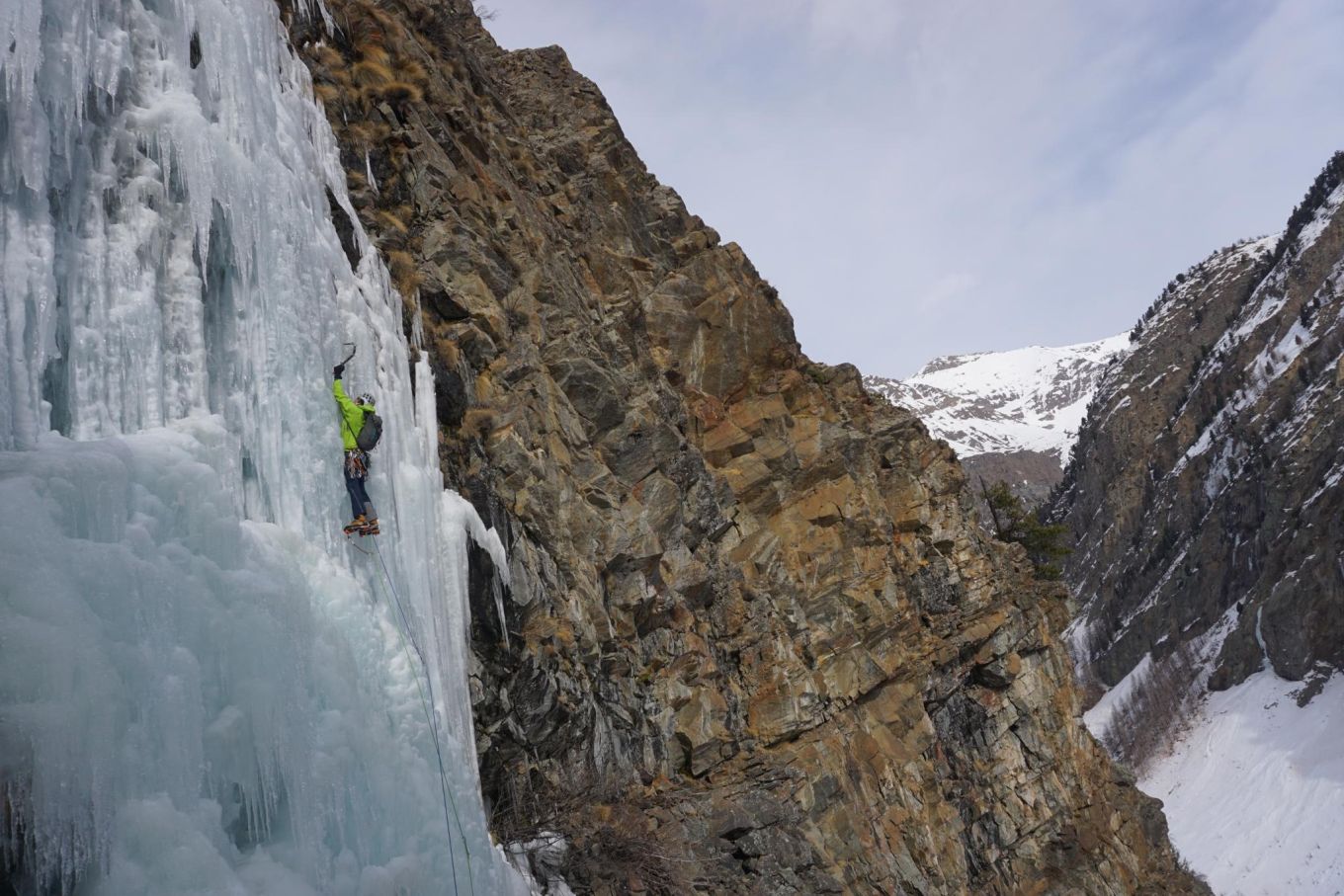 Technical Alpine Icefalls 2