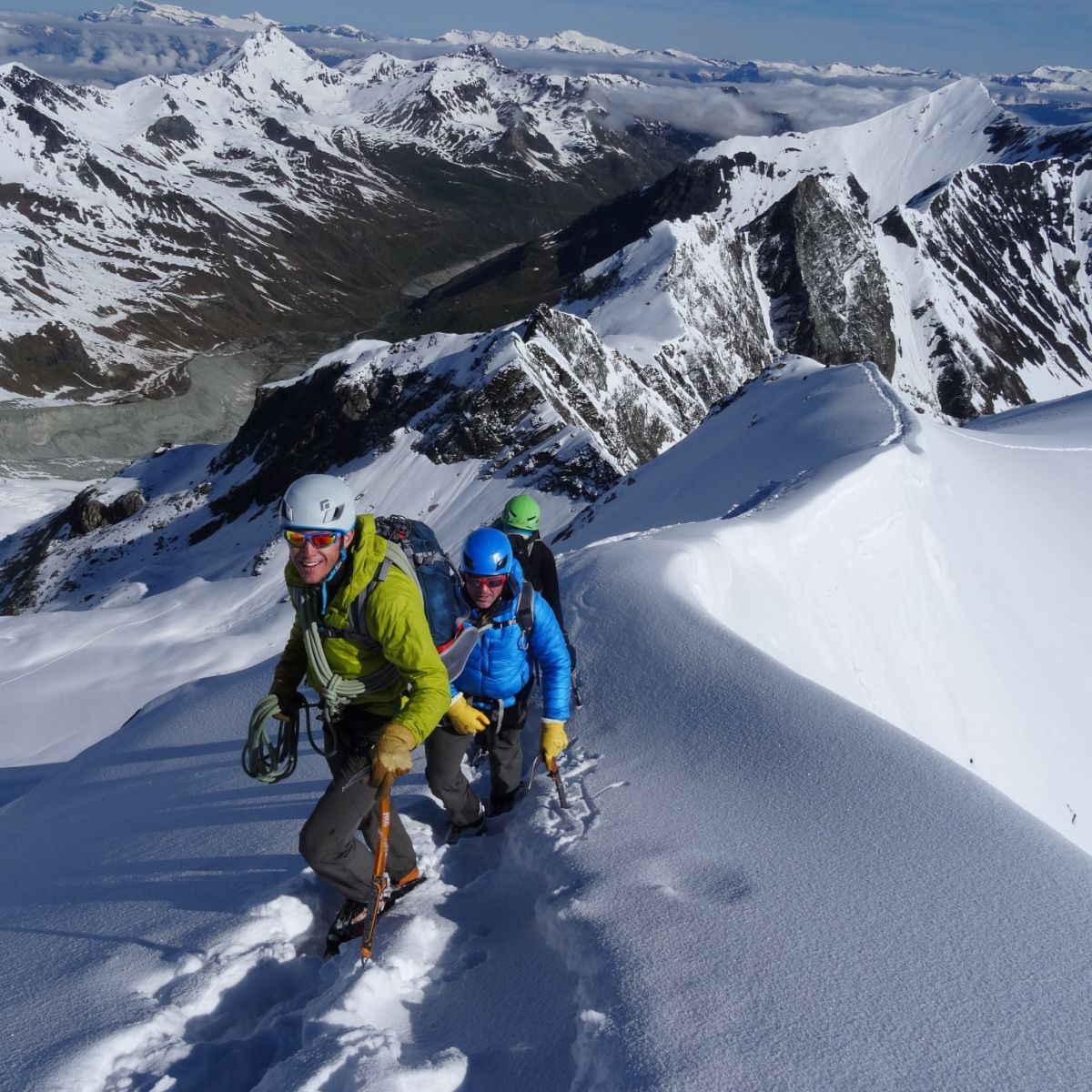 Guided Alpine Mountaineering Courses, Ice Climbing, Ski Touring… | ISM