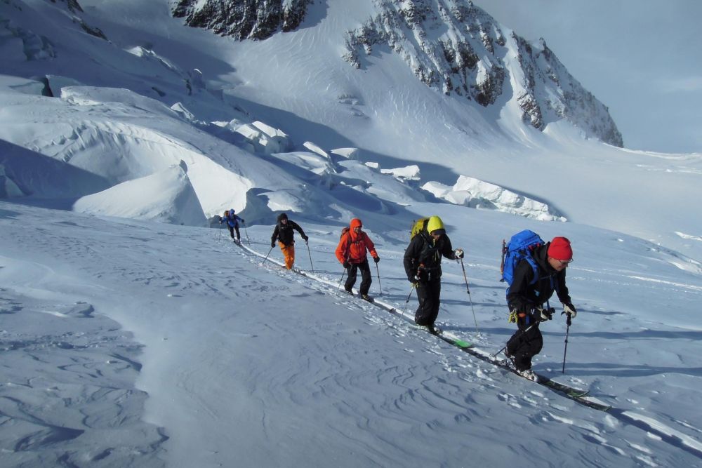 Mountaineering expertise and passion since 1965 | ISM