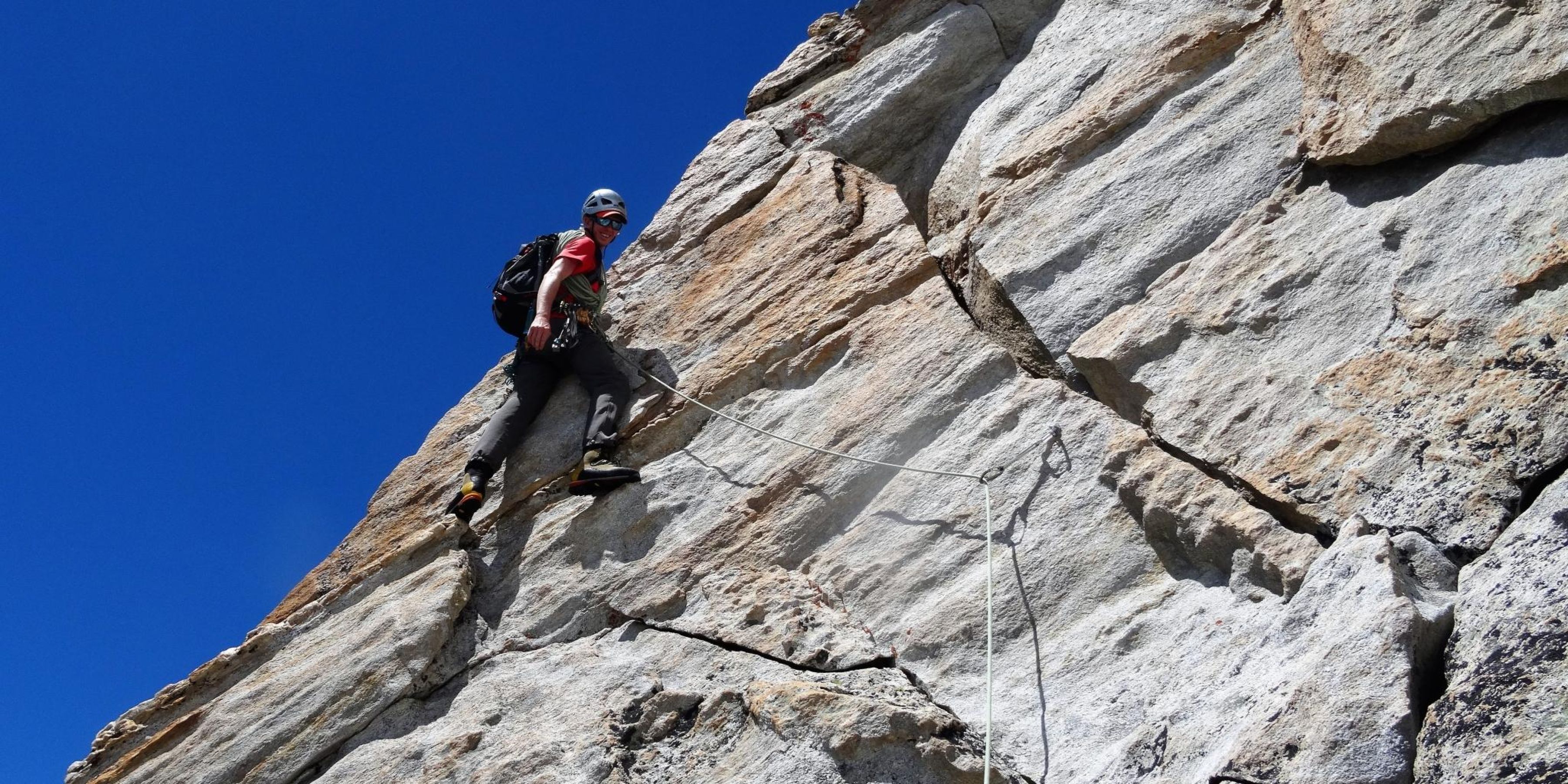 Level 3 - Technical summer Alpine Rock Climbing - Guided Course | ISM